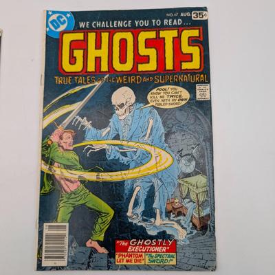LOT 113: DC Comics Ghosts Vintage 1978-Early 1980's