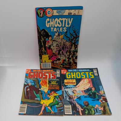 LOT 113: DC Comics Ghosts Vintage 1978-Early 1980's