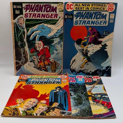 LOT 116: DC Comics Phantom Stranger Vintage Early To Mid 1970's