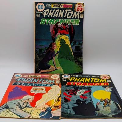 LOT 116: DC Comics Phantom Stranger Vintage Early To Mid 1970's