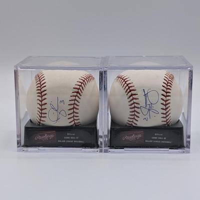 LOT 239: Official MLB Rawlings Signed Baseballs - Larry Bigbe # 3