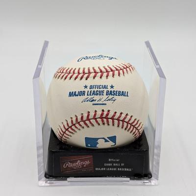 LOT 239: Official MLB Rawlings Signed Baseballs - Larry Bigbe # 3