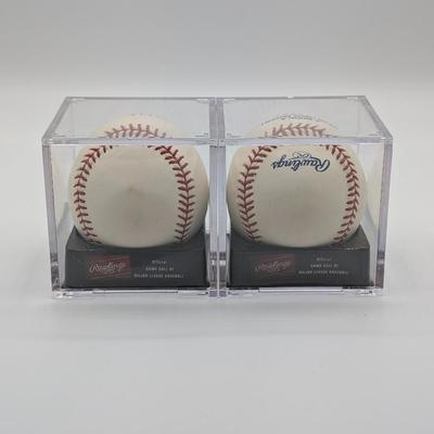 LOT 239: Official MLB Rawlings Signed Baseballs - Larry Bigbe # 3