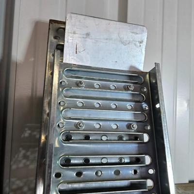 Nice pair of Heavy-Duty Aluminum Loading Ramps