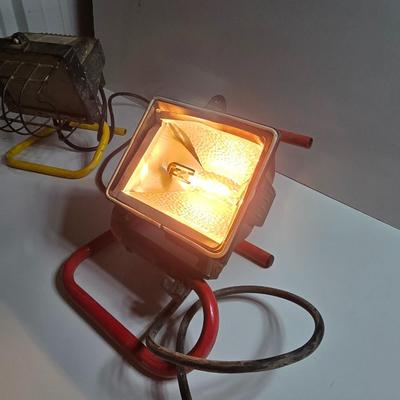 Work Lights – Pair of Portable Halogen Shop Lights