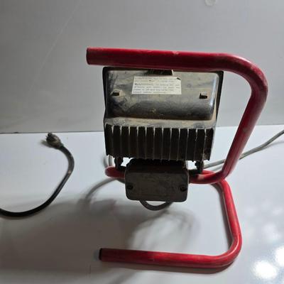 Work Lights – Pair of Portable Halogen Shop Lights