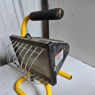 Regent 500 Watt Halogen Worklights – One New, One Used