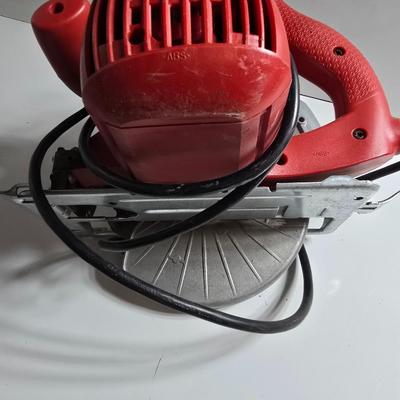 Skilsaw 2.3 HP Circular Saw – 12 Amp