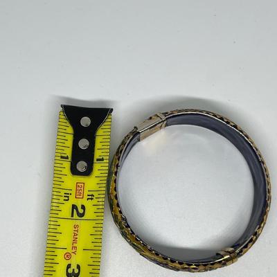 2 Vintage Bracelets - Mother of Pearl, Cloisonne