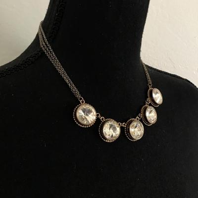 Beautiful, gold, toned vintage five stone statement necklace