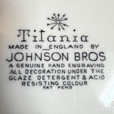 Vintage MCM Johnson Bros. Titania Blue Dinnerware 32 Pc Set