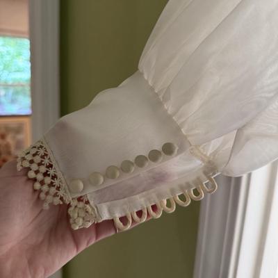 William Cahill Vintage Wedding Dress (B2-DZ)