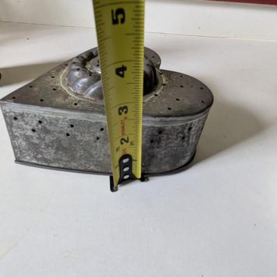 Antique Primitive Farmhouse American Heart Shaped Tin Cheese Strainer Round Grater (L)