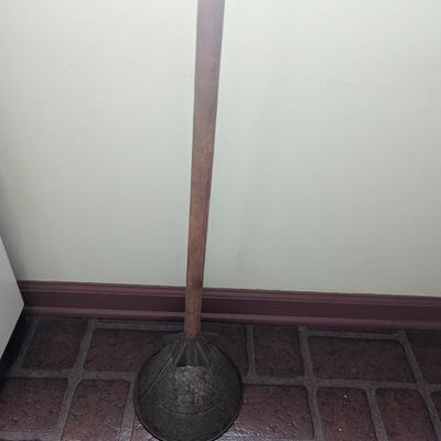 Antique Rapid Washer Hand Clothes Laundry Plunger (L)