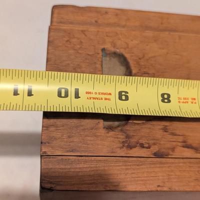 Primitive Wooden Farmhouse Box (B)
