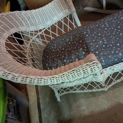 Wicker Lounge Chair (B)