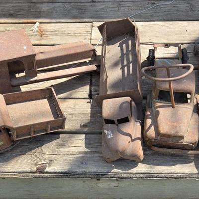 Sale Photo Thumbnail #61: Everything in this lot included in the pictures, some complete, some parts, as is