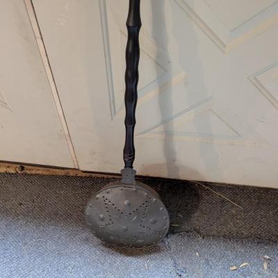 Antique Victorian Copper/Brass Bed Warmer With Long Wood Handle Long Star Design (B)