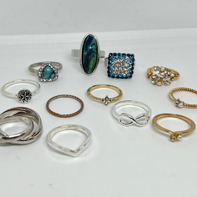 Mixed Costume Jewelry Lot