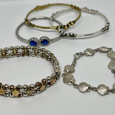 Mixed Costume Jewelry Lot