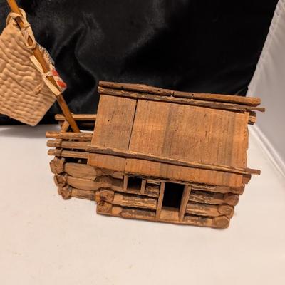 Antique Wooden Primitive Sugar Bucket Vintage Handmade Folk Art Miniature Rustic Log Cabin (B)