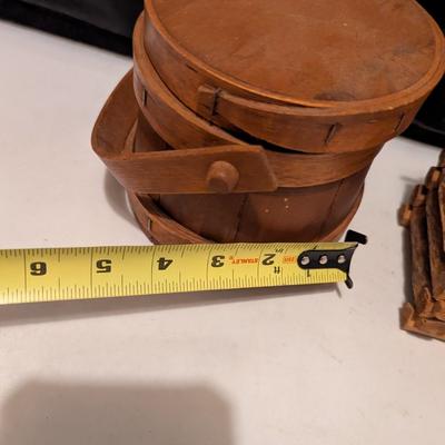 Antique Wooden Primitive Sugar Bucket Vintage Handmade Folk Art Miniature Rustic Log Cabin (B)