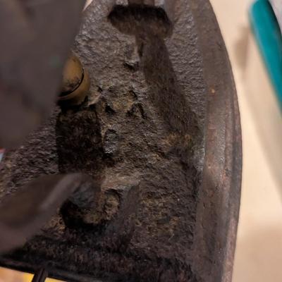 Cast Iron Handled Lamp (B)