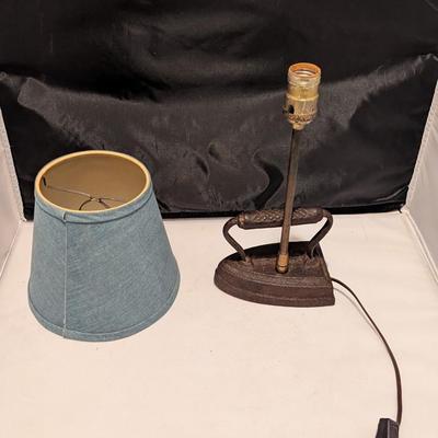 Cast Iron Handled Lamp (B)