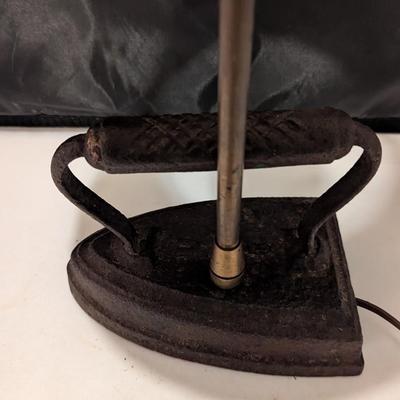 Cast Iron Handled Lamp (B)