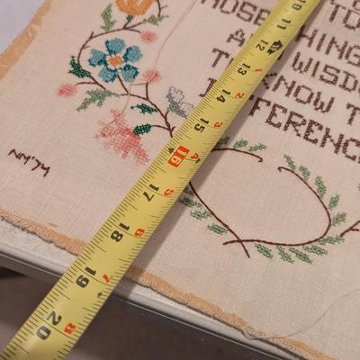 Pair Of Embroidered Wall Decor (B)
