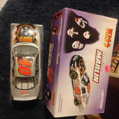 Kiss nascar