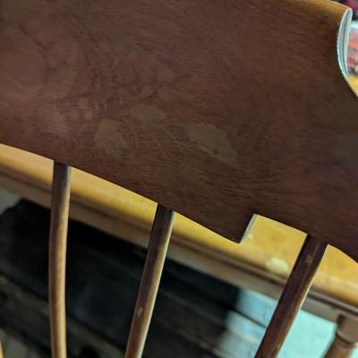 Vintage Nichols & Stone Mid Century Classic Oak Rocking Chair (B)