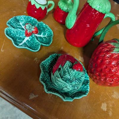 Ceramic Strawberry Teapot Set (B)