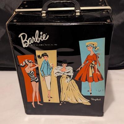 1960's Mattel Ponytail Barbie Carrying Case With Accessories #2 (B)