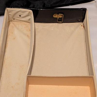 1960's Mattel Ponytail Barbie Carrying Case #3 (B)