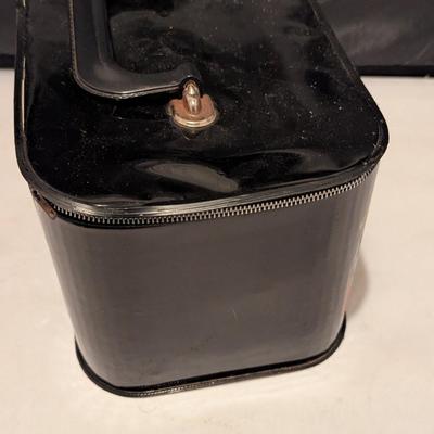 1960's Mattel Ponytail Barbie Carrying Case (B)