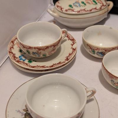 Vintage China Teacups & Plates (B)