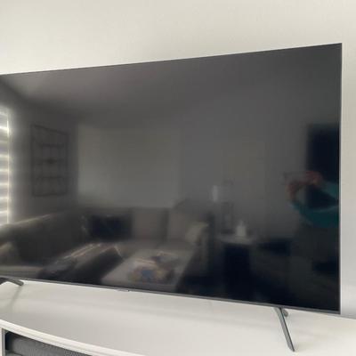 65” Samsung TV & Topvision soundbar