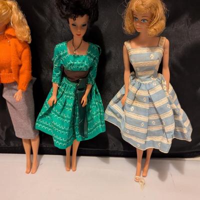 1968 Midge - Barbie #8 & #37 (B)