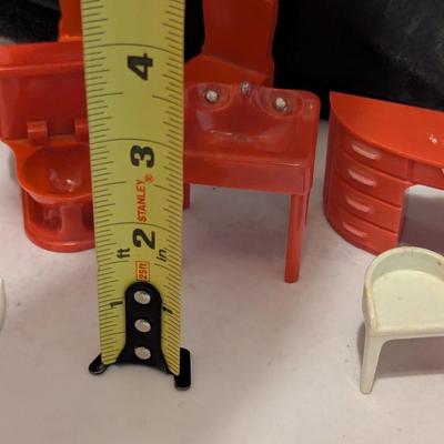 Vintage Plastic Dollhouse Furniture - B (B)