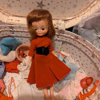 Vintage Doll Carrier & Accessories 1960's (B)