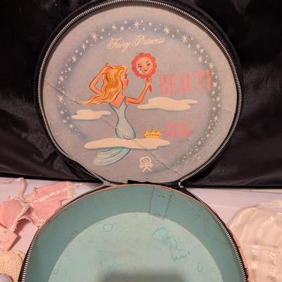 Fairy Princess Beauty Big Vintage Bag With Accessories (B)