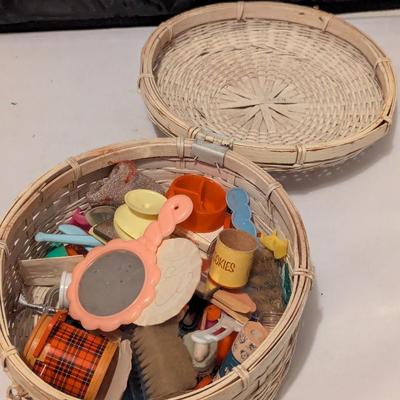 Vintage Doll Accessories Scot Towels Cotton First Aid (B)