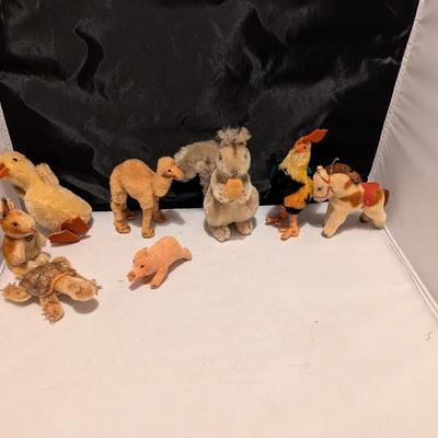 Collectible Steiff Animals - I (B)