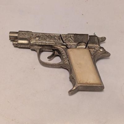 Vintage Toy Hubley Hawk Cap Gun (B)