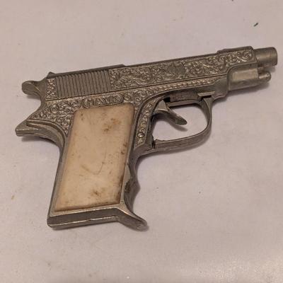 Vintage Toy Hubley Hawk Cap Gun (B)