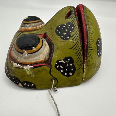 Vintage Mask Balinese Indonesian Godogan Frog