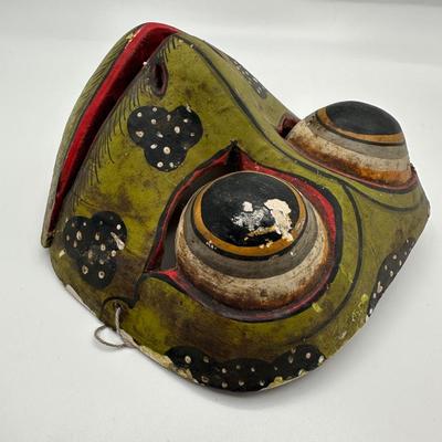 Vintage Mask Balinese Indonesian Godogan Frog