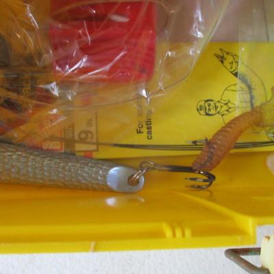 Fishing Tackle Box J. Marttini Fixed Blade Filet Knife (G)