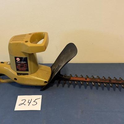 Black n Decker Electric Hedge Trimmer